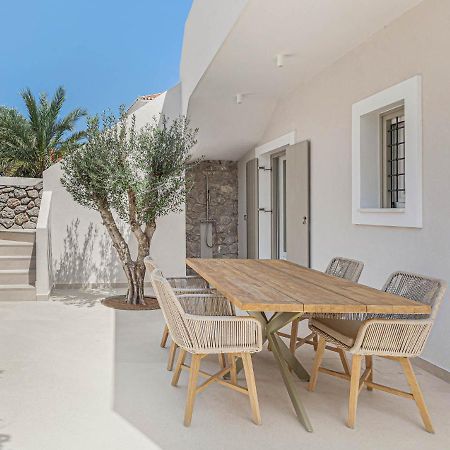 Pearl House - Luxurious New Beach Villa In Spetses Stunning View Ligoneri Экстерьер фото