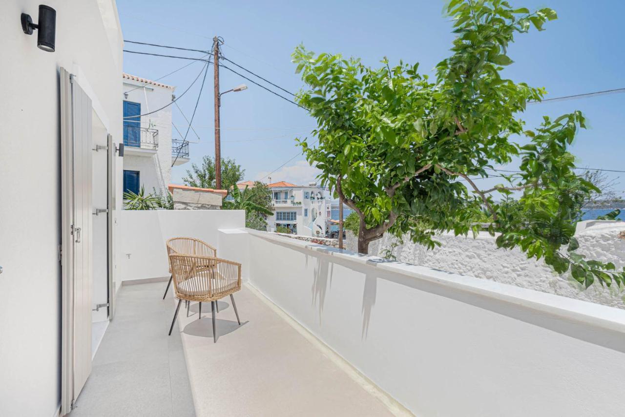 Pearl House - Luxurious New Beach Villa In Spetses Stunning View Ligoneri Экстерьер фото
